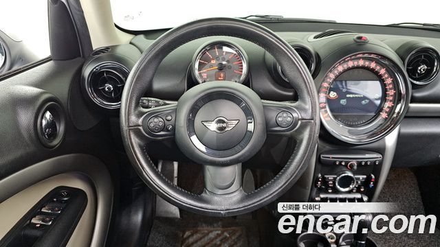 MINI Cooper D Countryman ALL4 1st 2016 — фото 13