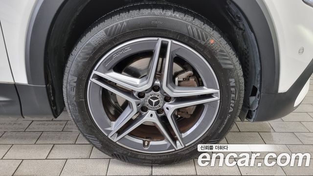 Mercedes-Benz GLB-Class (X247) GLB250 4MATIC 2021 — фото 5