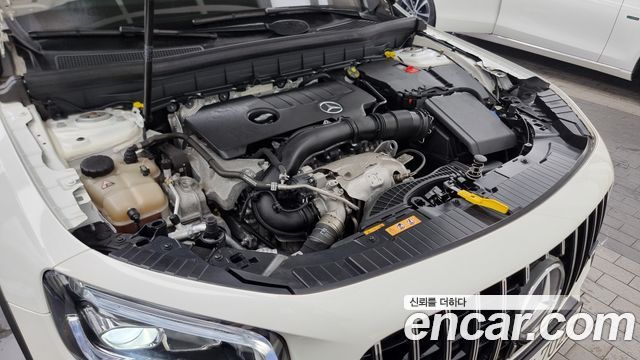 Mercedes-Benz GLB-Class (X247) GLB250 4MATIC 2021 — фото 6