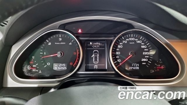 Audi Q7 3.0 TDI Quattro 4L 2013 — фото 17