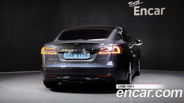 Tesla Model S 75D 2018 — фото 4