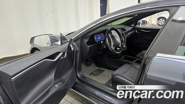 Tesla Model S 75D 2018 — фото 10