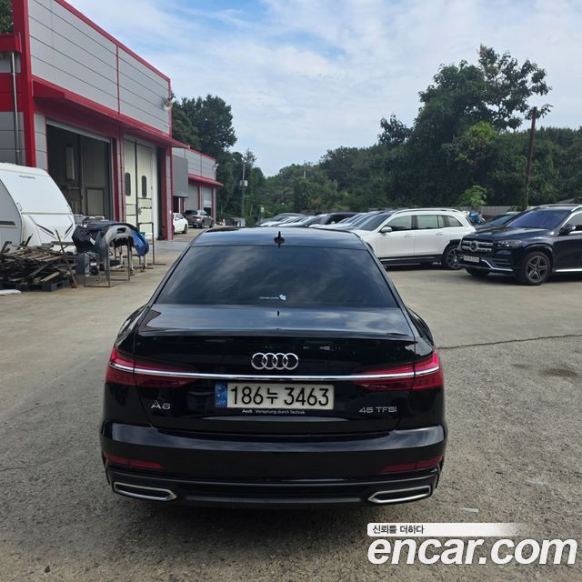 Audi A6 (C8) 45 TFSI Premium 2022 — фото 4