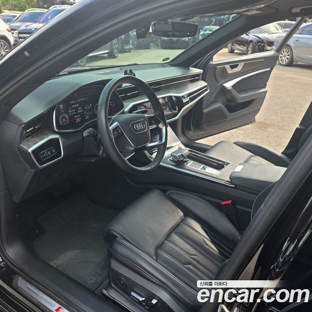 Audi A6 (C8) 45 TFSI Premium 2022 — фото 9
