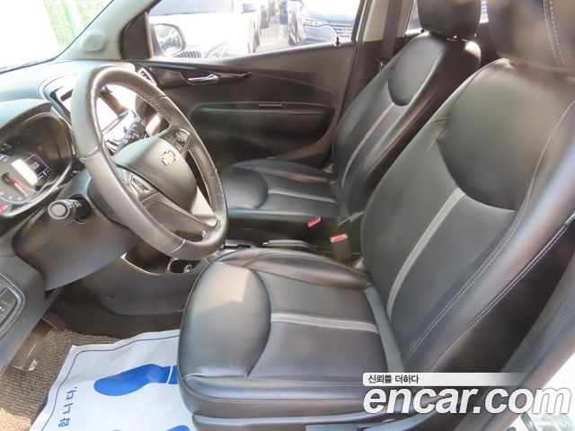 Chevrolet Spark My Fit Edition Premier 2020 — фото 7