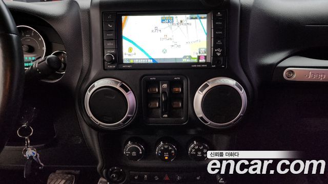Jeep Wrangler (JK) 2.8 Diesel Sahara 4Door 2012 — фото 16