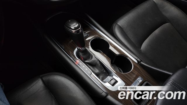 Chevrolet Malibu 2.0 Turbo LTZ Premium 2018 — фото 9