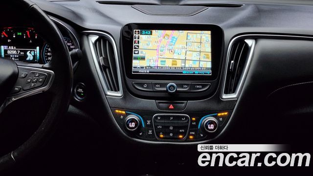 Chevrolet Malibu 2.0 Turbo LTZ Premium 2018 — фото 14