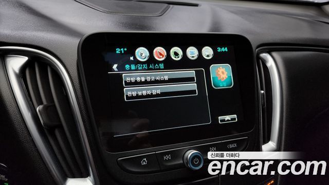 Chevrolet Malibu 2.0 Turbo LTZ Premium 2018 — фото 16