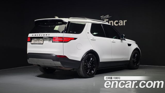 Land Rover Discovery 5 3.0 SD6 HSE Luxury 2019 — фото 2