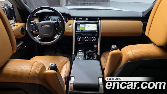 Land Rover Discovery 5 3.0 SD6 HSE Luxury 2019 — фото 7
