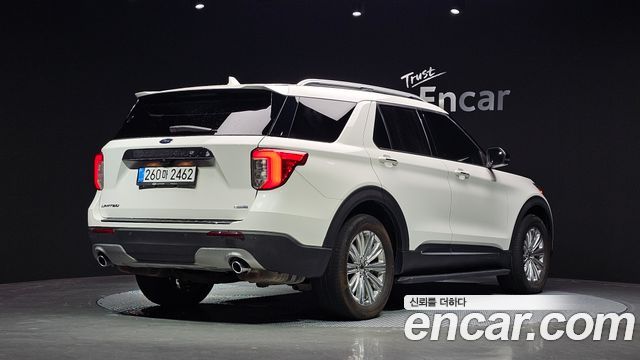 Ford Explorer (VI) 2.3 LimIted 4WD 2020 — фото 2