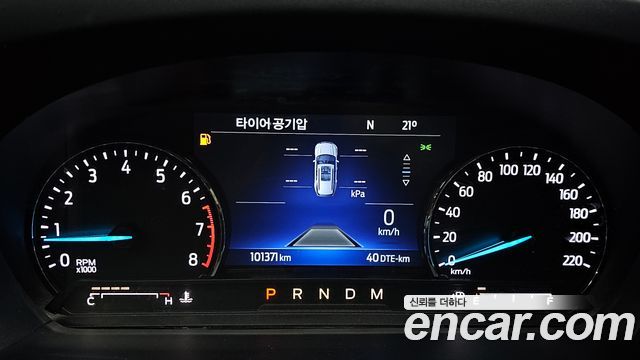 Ford Explorer (VI) 2.3 LimIted 4WD 2020 — фото 8