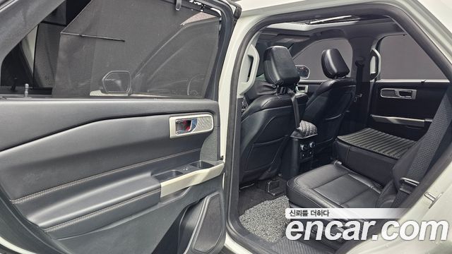 Ford Explorer (VI) 2.3 LimIted 4WD 2020 — фото 17