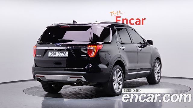 Ford Explorer 2.3 Limited 4WD 5th 2016 — фото 2