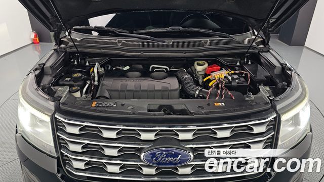Ford Explorer 2.3 Limited 4WD 5th 2016 — фото 6