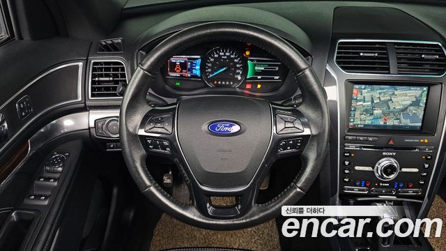 Ford Explorer 2.3 Limited 4WD 5th 2016 — фото 17