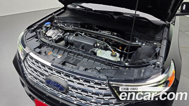 Ford Explorer (VI) 2.3 LimIted 4WD 2021 — фото 6