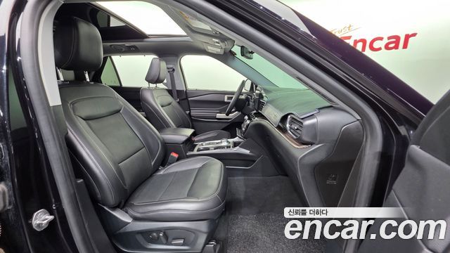Ford Explorer (VI) 2.3 LimIted 4WD 2021 — фото 10