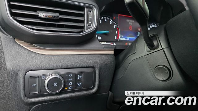 Ford Explorer (VI) 2.3 LimIted 4WD 2021 — фото 13