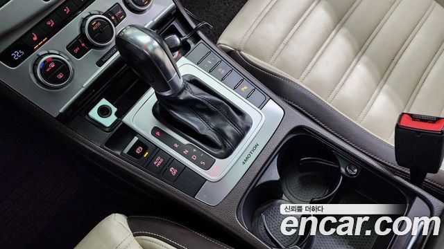Volkswagen CC 2.0 TDI BlueMotion 4MOTION 2014 — фото 9