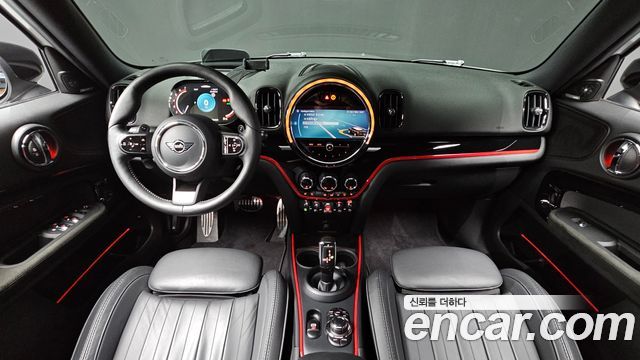 MINI Cooper S Countryman JCW Launch Pack 2nd Gen 2023 — фото 7