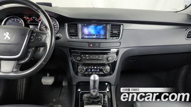 Peugeot 508 1.6 e-HDi Active First Generation 2014 — фото 14