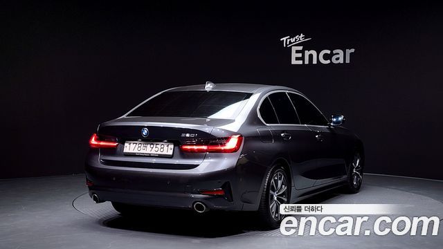 BMW 3 Series (G20) 320i 2022 — фото 2