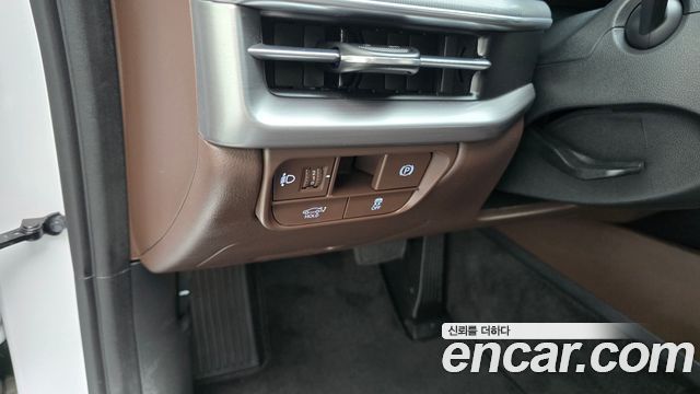 Hyundai Grandeur (GN7) 3.5 LPG 2WD Premium 2023 — фото 16
