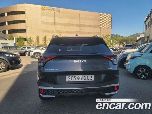 Kia Sportage Hybrid (V) Signature Gravity 2WD 2023 — фото 5