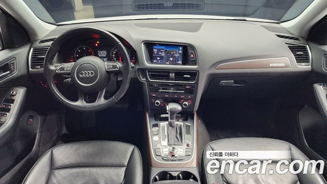 Audi Q5 45 TDI Quattro 8R 2015 — фото 7