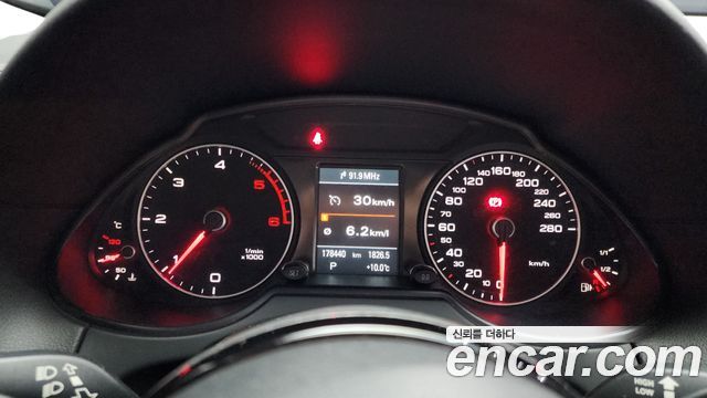 Audi Q5 45 TDI Quattro 8R 2015 — фото 8