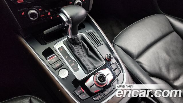 Audi Q5 45 TDI Quattro 8R 2015 — фото 9