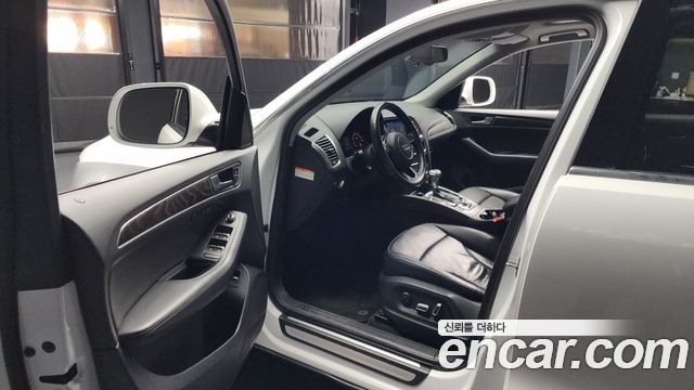 Audi Q5 45 TDI Quattro 8R 2015 — фото 10
