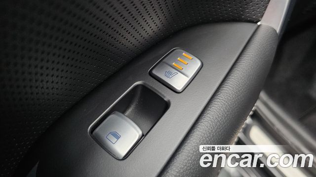 Genesis G70 2.0T AWD Elite 2019 — фото 18