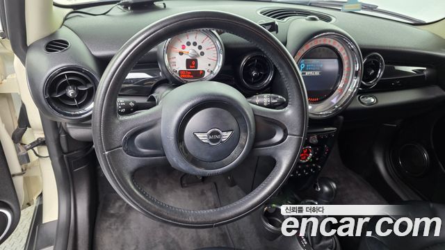MINI Cooper D Standard 2nd 2013 — фото 14