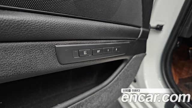 BMW 5 Series (F10) 520d xDrive M Aero Dynamic 2016 — фото 18