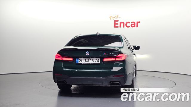 BMW 5 Series (G30) M550i xDrive 2021 — фото 4