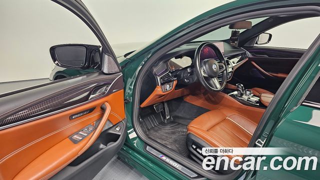 BMW 5 Series (G30) M550i xDrive 2021 — фото 10