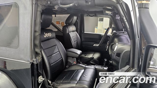 Jeep Wrangler (JK) 2.8 Diesel Rubicon 2Door 2012 — фото 12