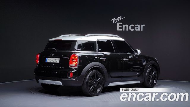MINI Cooper D Countryman ALL4 HIGH 2nd 2018 — фото 2
