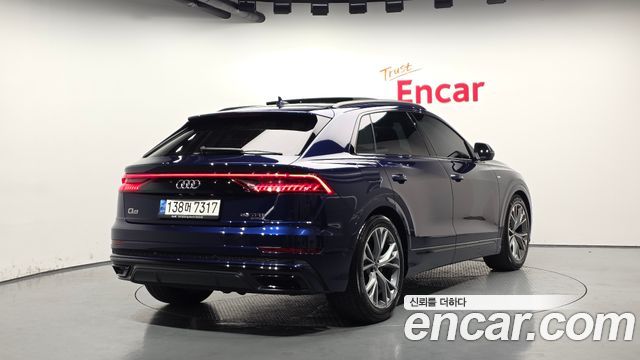 Audi Q8 (4M) 55 TFSI Quattro Premium 2022 — фото 2