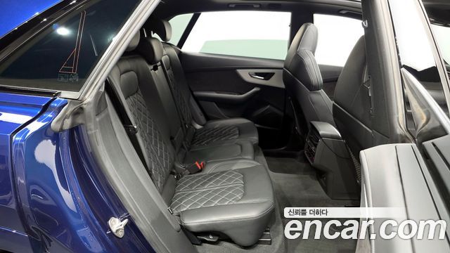 Audi Q8 (4M) 55 TFSI Quattro Premium 2022 — фото 12