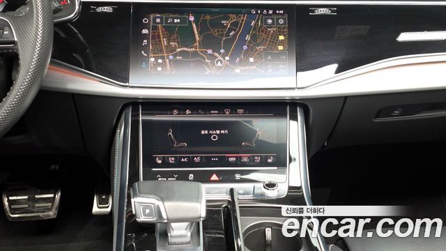 Audi Q8 (4M) 55 TFSI Quattro Premium 2022 — фото 14