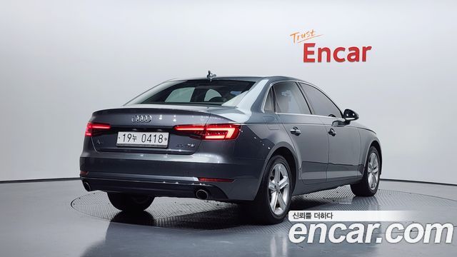Audi A4 (B9) 45 TFSI Premium 2016 — фото 2