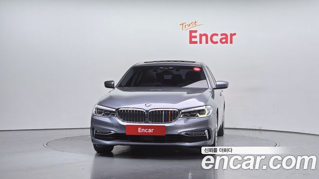 BMW 5 Series (G30) 520d xDrive Luxury Plus 2018 — фото 3