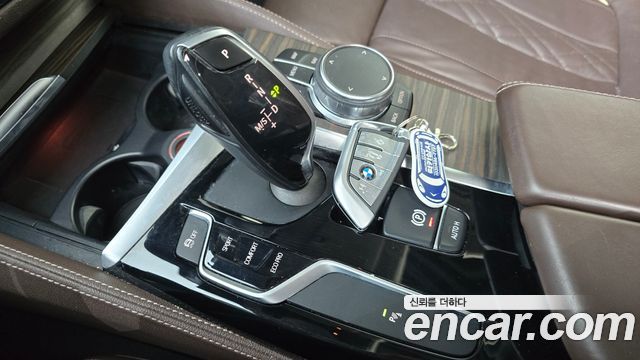 BMW 5 Series (G30) 520d xDrive Luxury Plus 2018 — фото 9