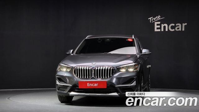 BMW X1 (F48) xDrive 20i xLine 2022 — фото 3