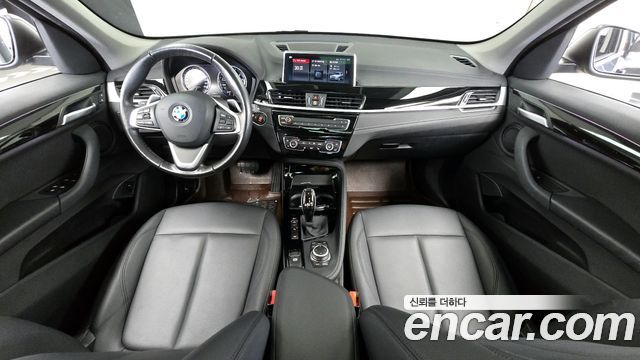 BMW X1 (F48) xDrive 20i xLine 2022 — фото 7