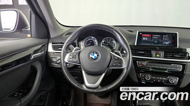 BMW X1 (F48) xDrive 20i xLine 2022 — фото 13